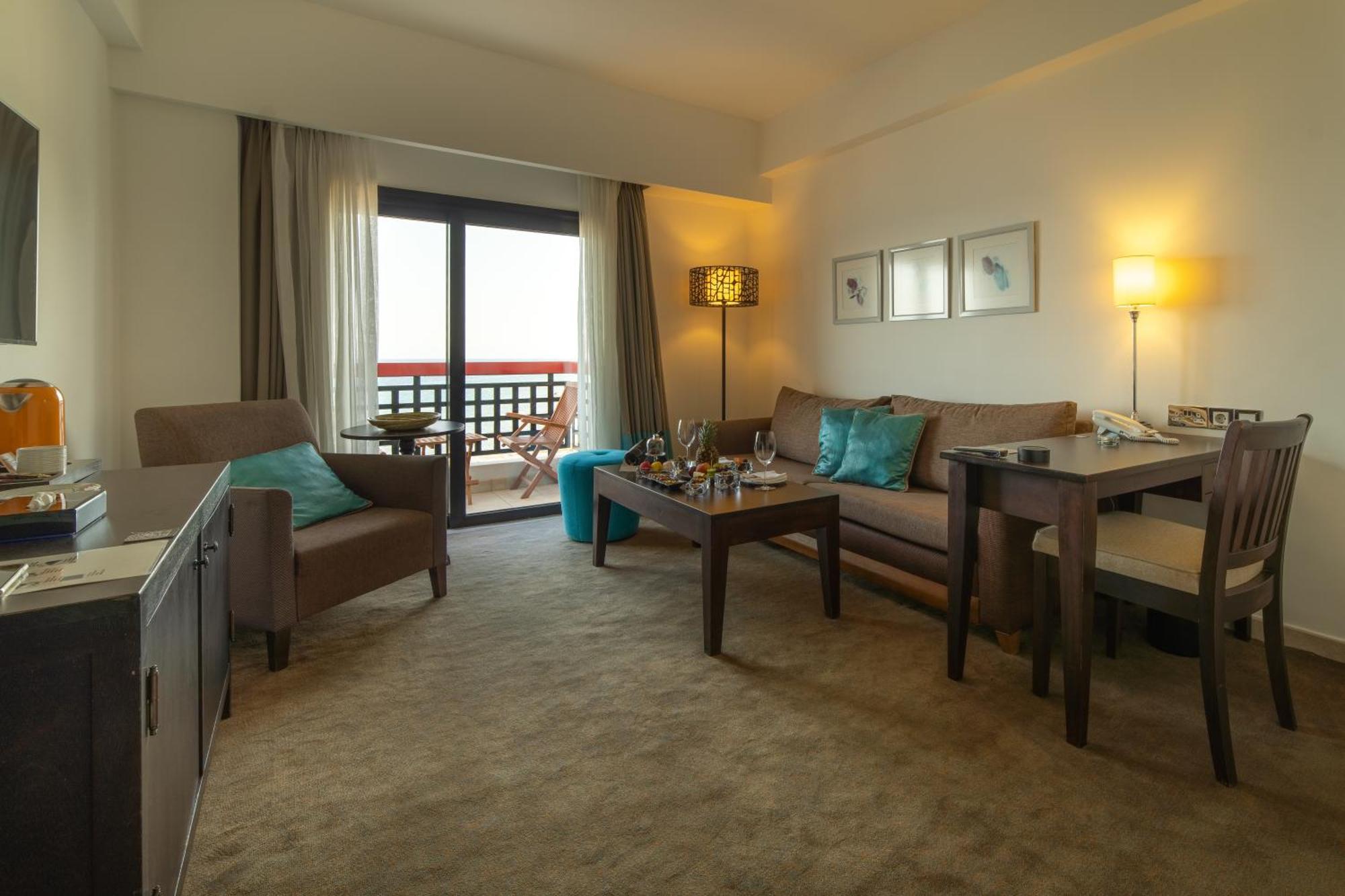 Arkin Palm Beach Hotel Famagusta  Esterno foto