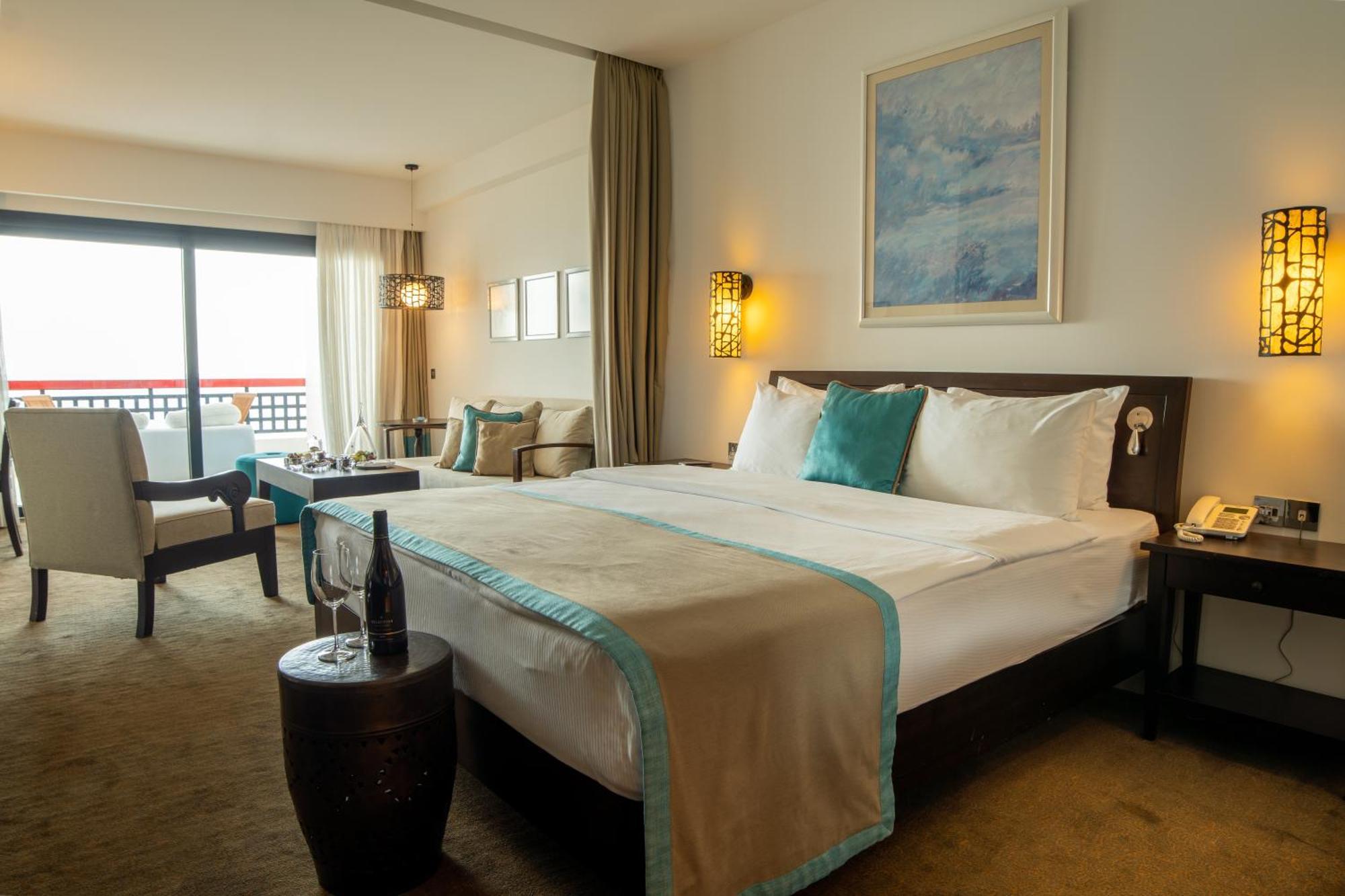 Arkin Palm Beach Hotel Famagusta  Esterno foto