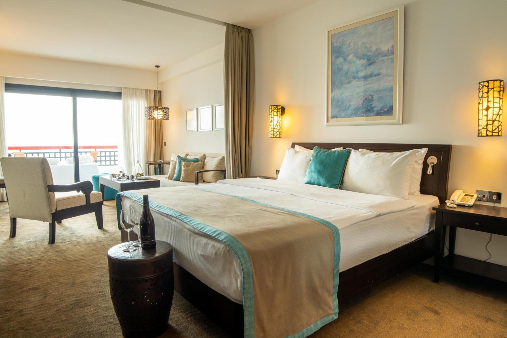 Arkin Palm Beach Hotel Famagusta  Esterno foto